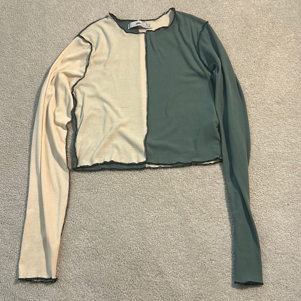 Stitched Long Sleeve Crop Top